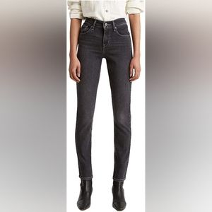 Levi's Women's Classic Mid Rise Skinny Jeans